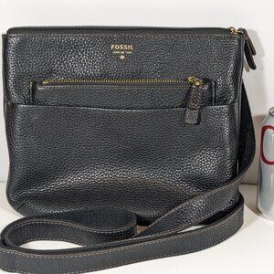 Fossil Genuine Leather Crossbody Hobo Pebbled Leather Nice Soft Marissa Tessa